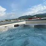 Penthouse Retreat * 브라쇼브