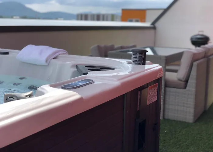 Apartment Penthouse Retreat *